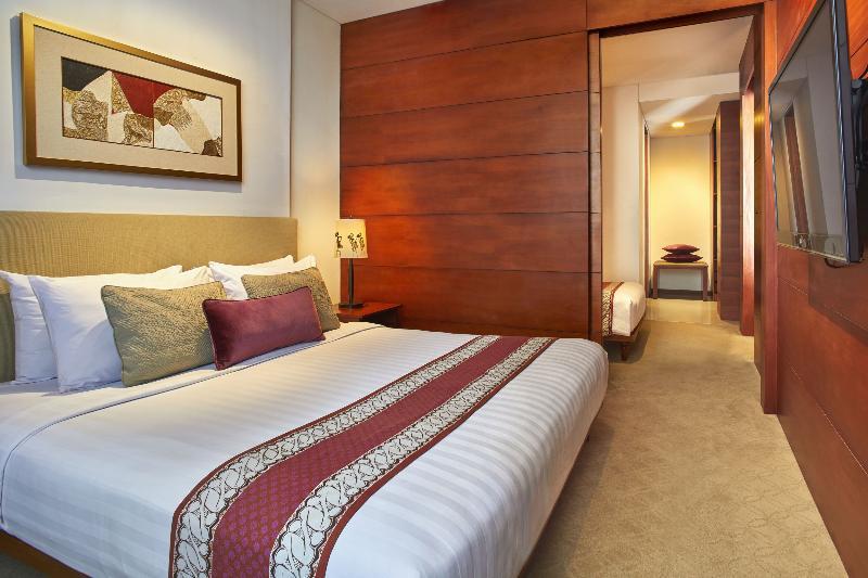 Jambuluwuk Malioboro 5*