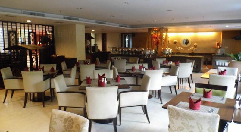 Hotel Jambuluwuk Malioboro 5*