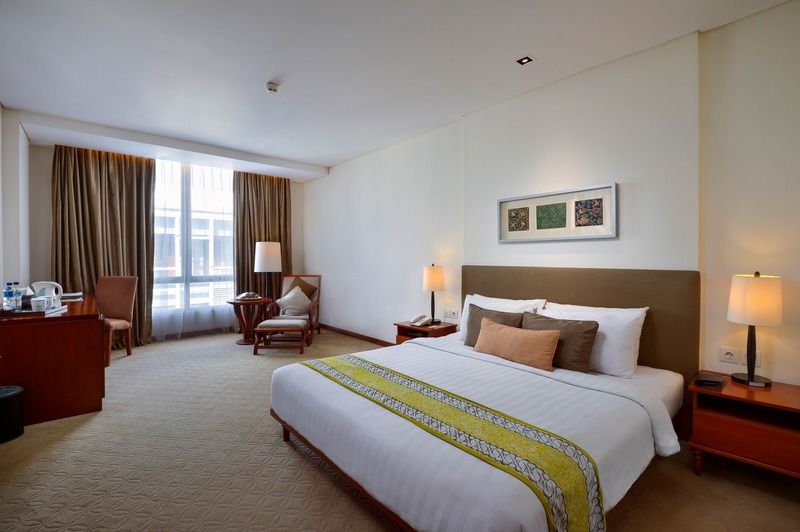 Hotel Jambuluwuk Malioboro 5*